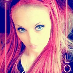 Meet your Posher, Mandy